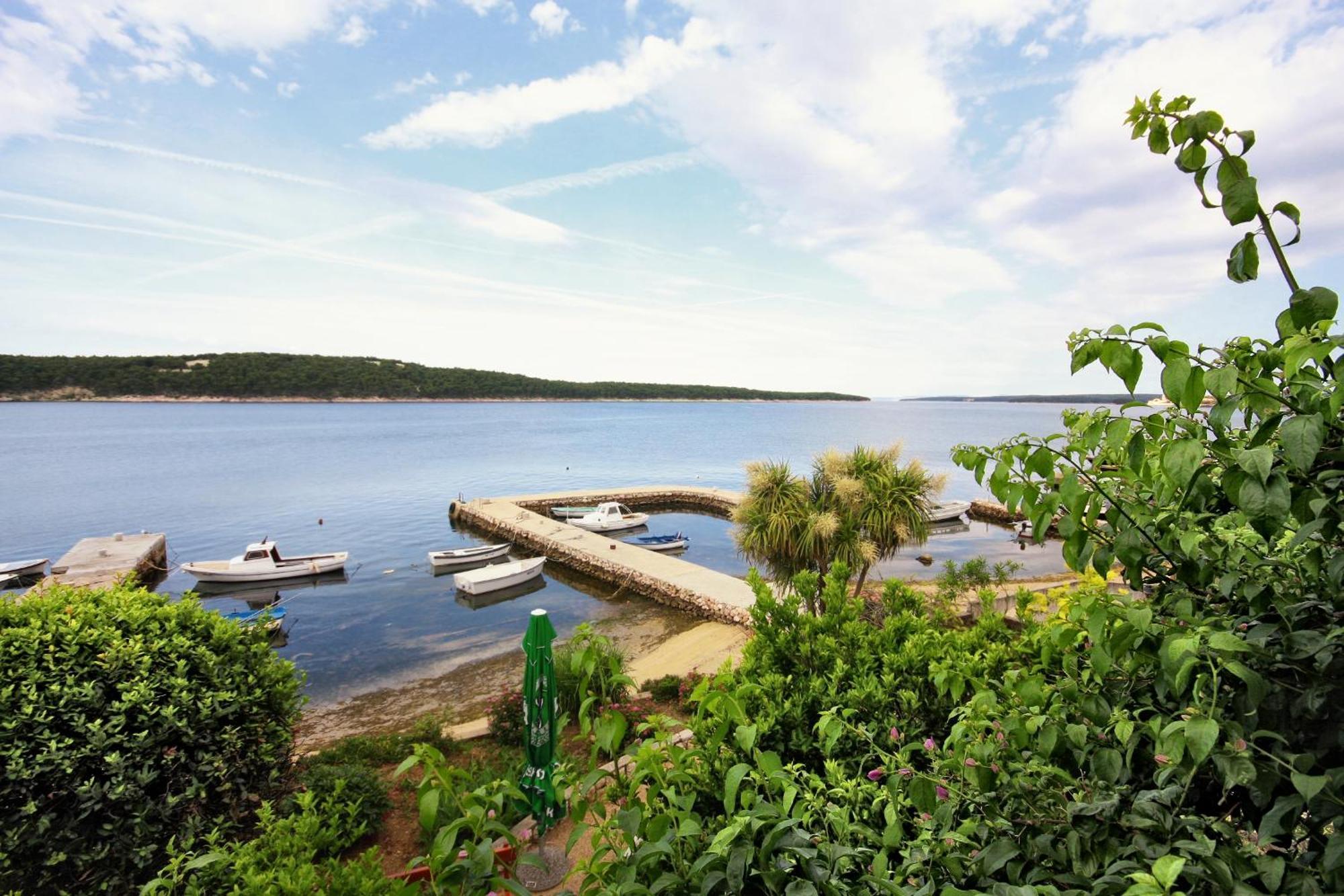 Apartments And Rooms By The Sea Barbat, Rab - 4973 Ραμπ Εξωτερικό φωτογραφία