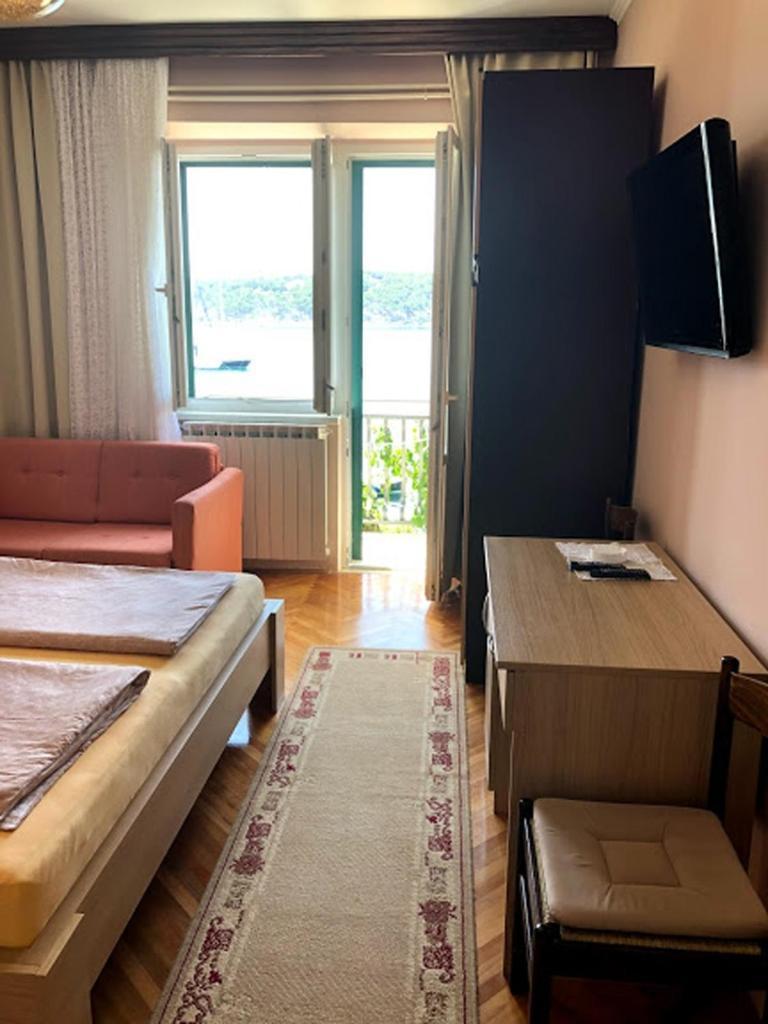Apartments And Rooms By The Sea Barbat, Rab - 4973 Ραμπ Δωμάτιο φωτογραφία